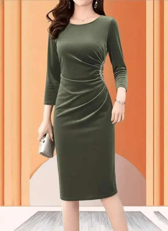 Kadın Uzun Kollu Bot Yaka Yanı Taş Detaylı Midi Kadife Elbise - 2