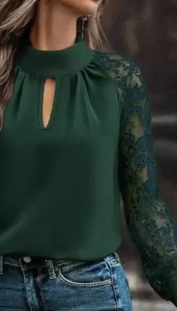 Kadın Uzun Kollu Göğüs Pencere Detay Yaka Boğazlı Kolları Tüllü Sandy Bluz - 2