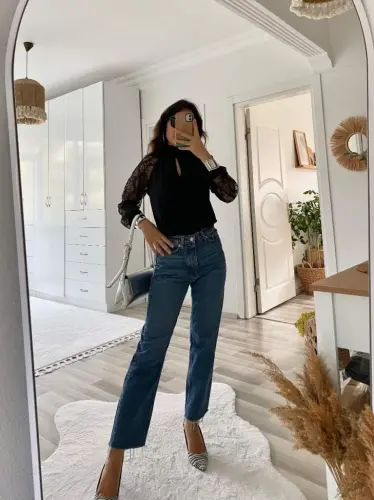 Kadın Uzun Kollu Göğüs Pencere Detay Yaka Boğazlı Kolları Tüllü Sandy Bluz - 8