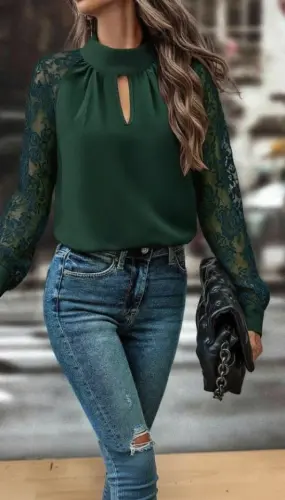 Kadın Uzun Kollu Göğüs Pencere Detay Yaka Boğazlı Kolları Tüllü Sandy Bluz - 1