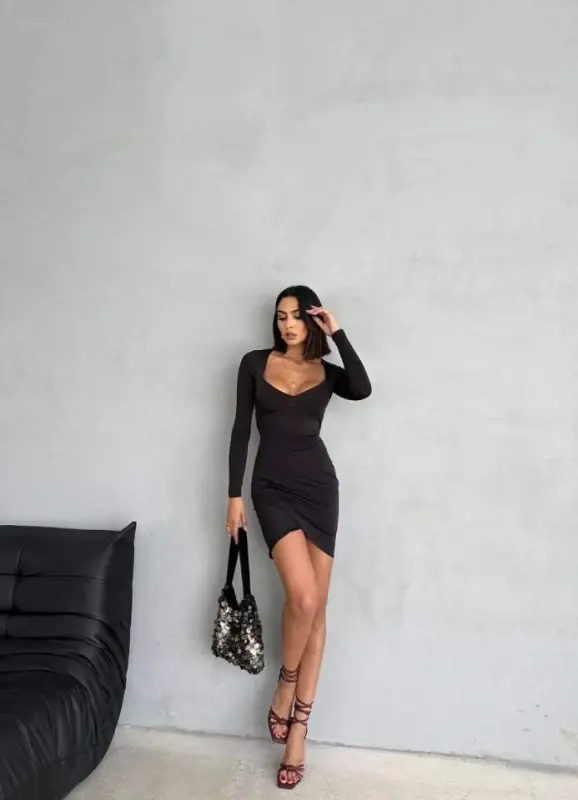 Kadın Uzun Kollu Göğüs Ve Sırt Dekolteli Kruvaze Etek Detay Fırsat ürün Mini Elbise - 3