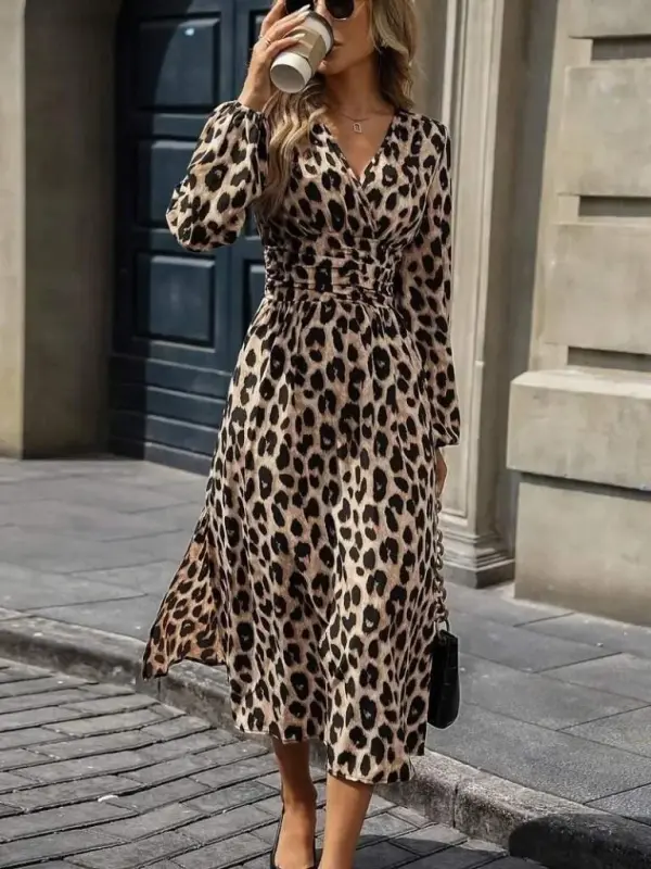 Kadın Uzun Kollu Kruvaze Yaka Belden Oturtmalı Midi Modal Leopar Desenli Elbise - 3