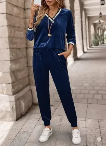 Kadın Uzun Kollu V Yaka Kadife Bluz Ve Pantolon Ikili Takım - 1