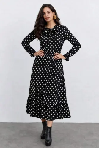 Kadın Uzun Kollu Yakası Bağcıklı Uzun Puantiyeli Krep Maxi Elbise - BÜYÜKBEDENIZ (1)