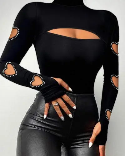 Kadın Uzun Kollu Yarı Balıkçı Yaka Pencere Detaylı Kolları Kalp Desen Taşlı Viskon Bluz - 3