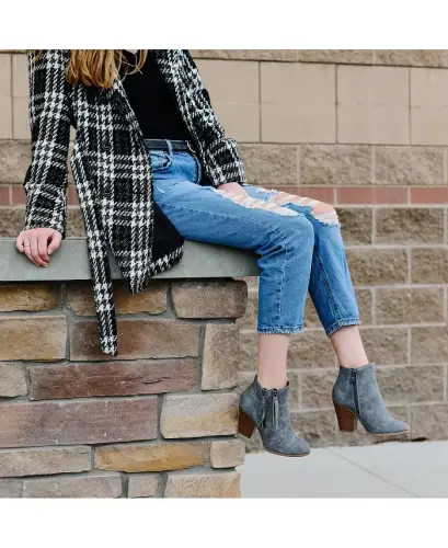 Women's Vally Double Zipper Stacked Heel Ankle Booties - 3