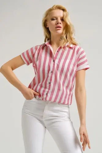 Kadın Vişne Desenli Kısa Kol Gömlek ARM-22Y001052-Vişne 