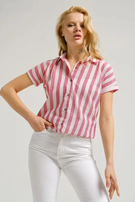 Kadın Vişne Desenli Kısa Kol Gömlek ARM-22Y001052-Vişne - 1