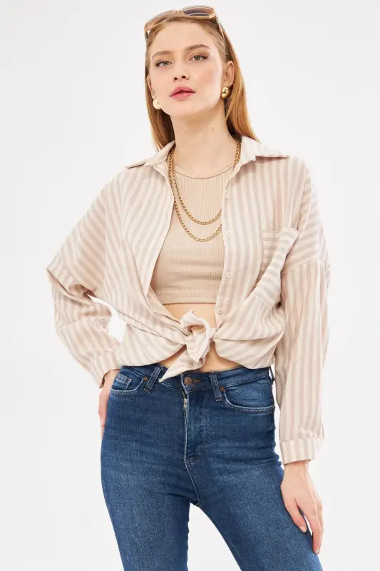 Kadın Vizon Çizgili Uzun Kol Cep Detaylı Pileli Oversize Gömlek ARM-24Y001057-Vizon - 4