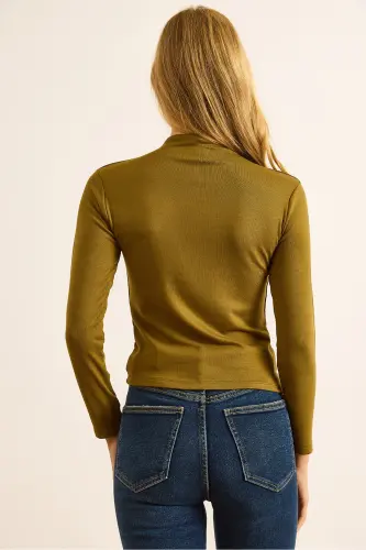 Kadın Yağ Yeşili Dik Yaka Dökümlü Soft Touch Bluz BLZ-19002758-Yağ Yeşili - 2