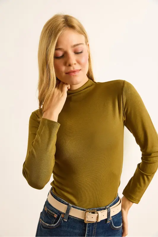 Kadın Yağ Yeşili Dik Yaka Dökümlü Soft Touch Bluz BLZ-19002758-Yağ Yeşili - 5