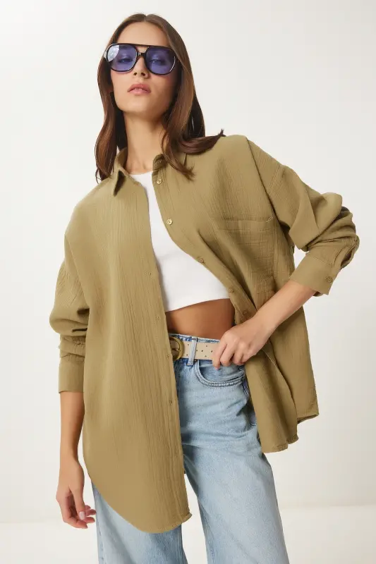 Kadın Yağ Yeşili Oversize Basic Müslin Gömlek MX00150-Yağ Yeşili - HAPPINESS İSTANBUL