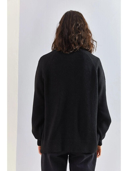 Siyah Kadın Yakası İlikli Balıkçı Yaka Çizgili Triko Kazak-Siyah - 3