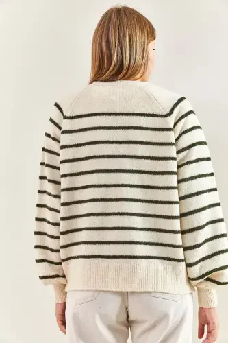 Kadın Yakası Ilikli Balıkçı Yaka Çizgili Triko Kazak-Bej - BIANCO LUCCI (1)