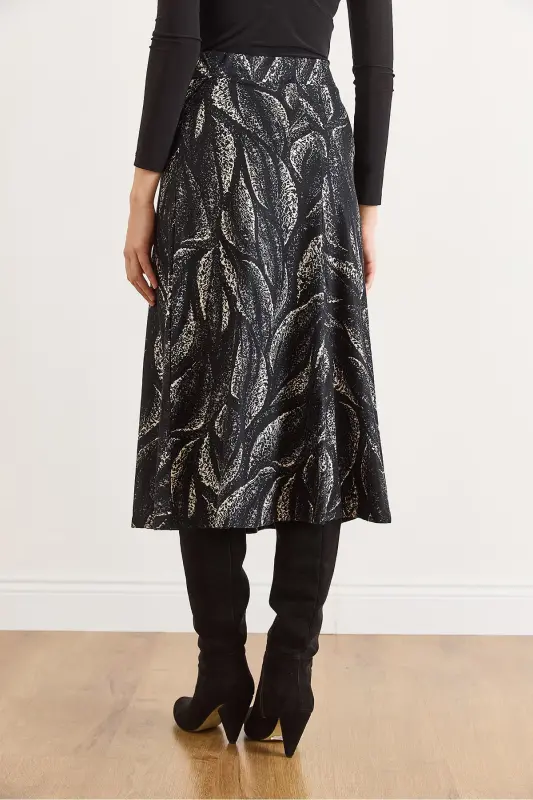 Kadın Yaprak Siyah Beli Lastikli Süet Dokulu Çan Etek ETK-19000141-Yaprak Siyah - 3