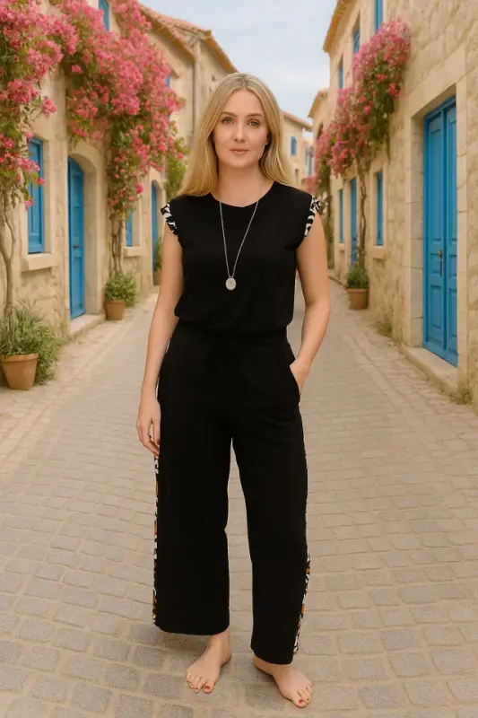 Kadın Yarasa Kol Dijital Baskı Detay Bluz Ve Yanı şerit Detay Kristal Kumaş Pantolon Ikili Takım - 1