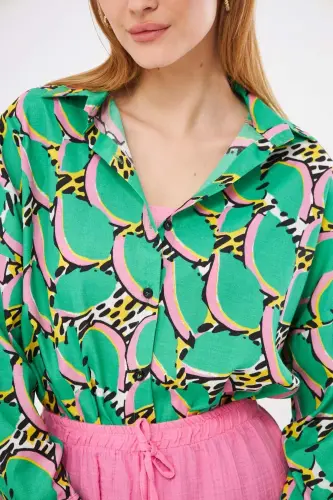 Kadın Yeşil Desenli Oversize Uzun Basic Gömlek ARM-22Y001148-Yeşil - ARMONIKA (1)