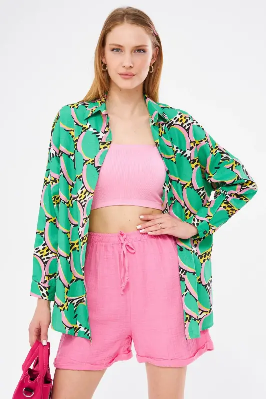 Kadın Yeşil Desenli Oversize Uzun Basic Gömlek ARM-22Y001148-Yeşil - 3