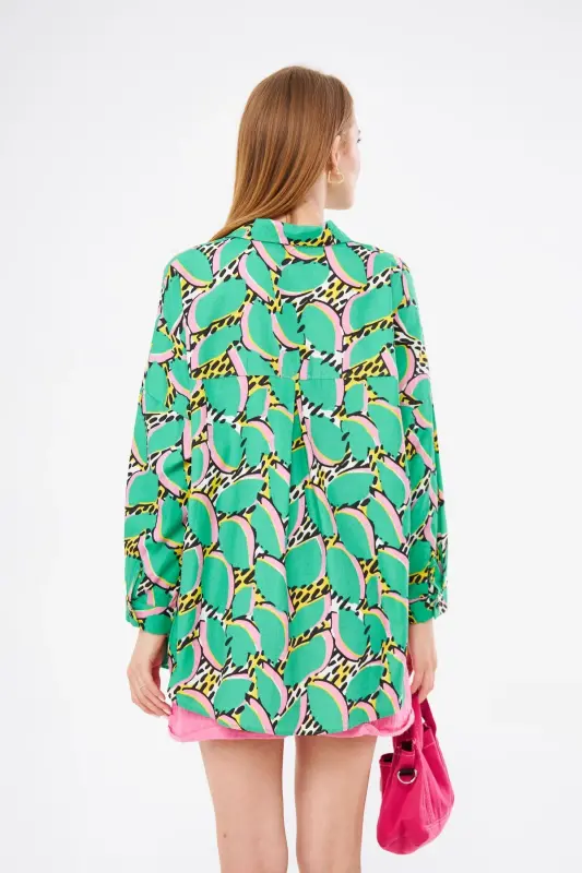 Kadın Yeşil Desenli Oversize Uzun Basic Gömlek ARM-22Y001148-Yeşil - 5