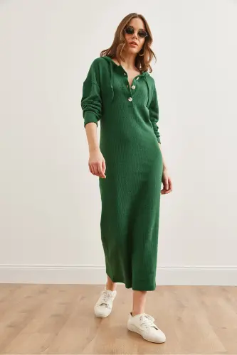 Kadın Yeşil Düğmeli Kapşonlu Oversize Fitilli Maxi Elbise ELB-19002319 - Yeşil - 3