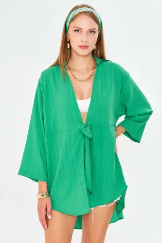 Kadın Yeşil Kendinden Çizgili Önden Bağlamalı Kimono Gömlek ARM-24Y001101-Yeşil - 3