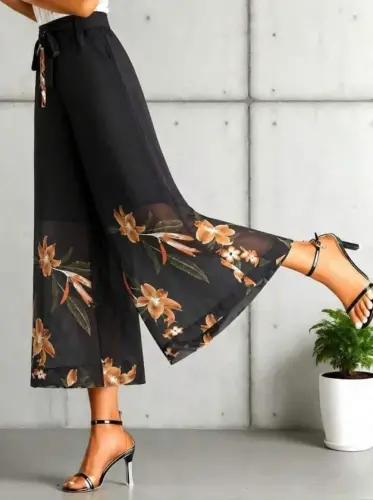 Kadın Yüksek Bel, Belinde Kuşak Detaylı, Çiçek Baskılı, Astarlı Şifon Pantolon - 4