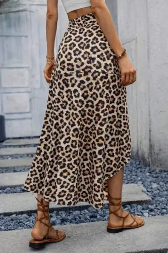 Kadın Yüksek Bel çiçek Desenli önü Asimetrik Detaylı Uzun Süprem Etek - BÜYÜKBEDENIZ (1)