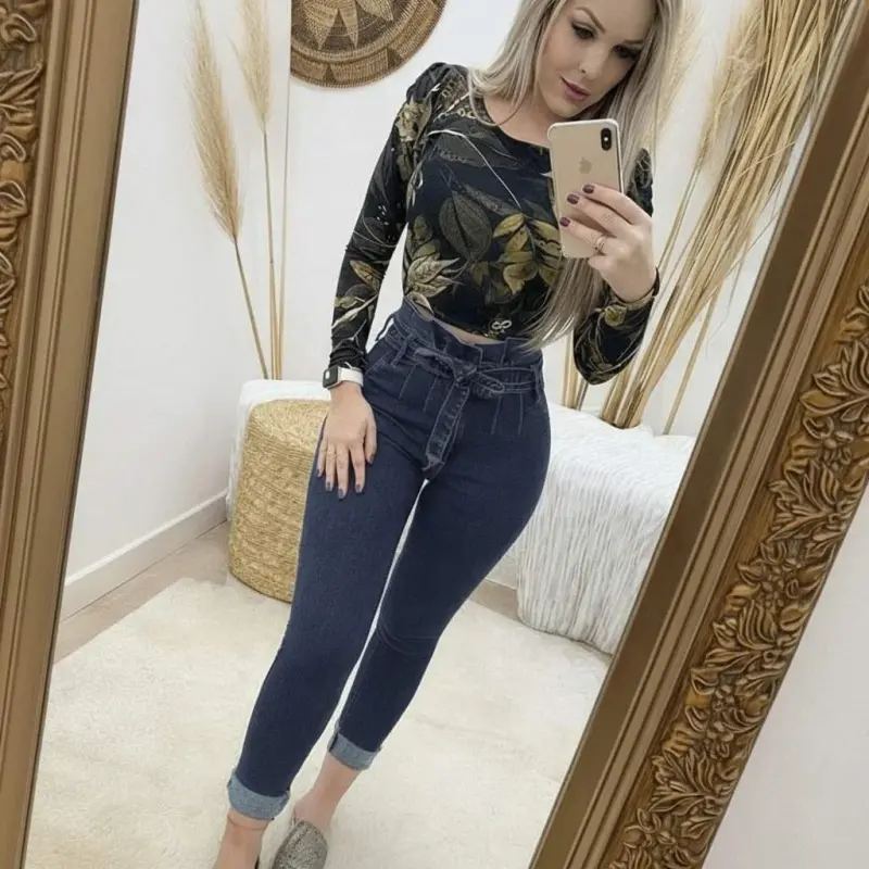 Kadın Yüksek Bel Düğmeli Yırtık Kot Pantolon - 2