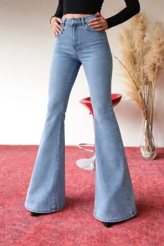 Kadın Yüksek Bel Ispanyol Paça Kot Pantolon - BÜYÜKBEDENIZ (1)