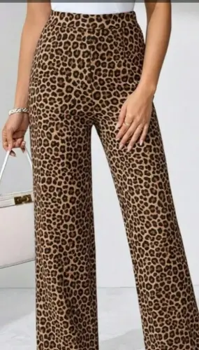 Kadın Yüksek Bel Paçaya Doğru Geniş Dalgıç Pantolon - BÜYÜKBEDENIZ (1)