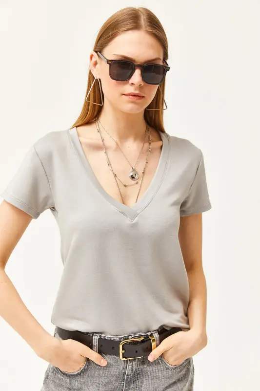 Kadın Yunus Gri Derin V Yaka Modal Tuşeli Tişört TSH-19000773-Yunus Gri - 2