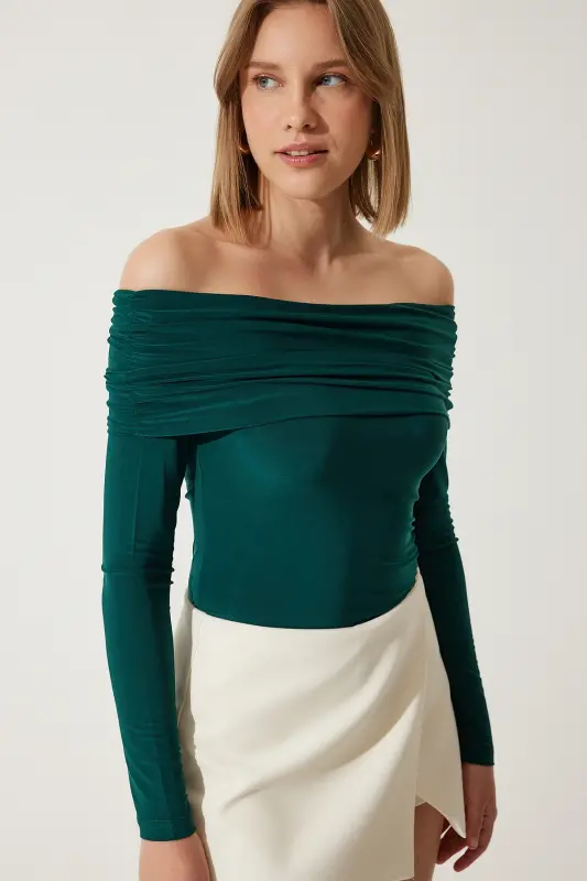 Kadın Zümrüt Yeşili Omuzları Açık Büzgü Detaylı Bluz FF00161-Zümrüt Yeşili - 2