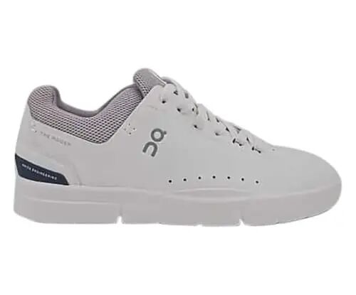 On Women's The Roger Advantage Sneakers - ON