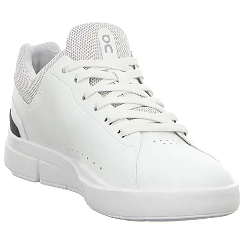On Women's The Roger Advantage Sneakers - 6
