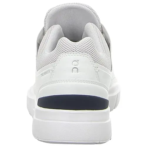 On Women's The Roger Advantage Sneakers - 5