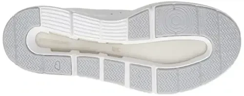 On Women's The Roger Advantage Sneakers - 4