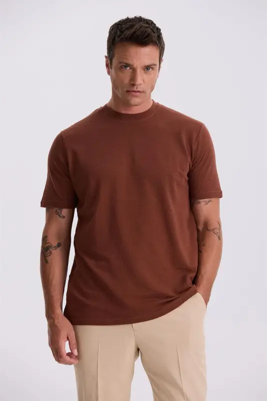 Kahve %100 Pamuk Desenli Bisiklet Yaka T-Shirt - JAKAMEN