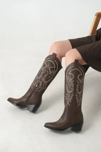 Kahve Beyaz Kovboy Kadın Çizme Fermuarlı Nakışlı Western Uzun Diz Boy - Uzun Kahve Beyaz - Bak Store (1)