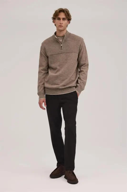 Kahve Slim Fit Fermuarlı Triko Kazak - 2