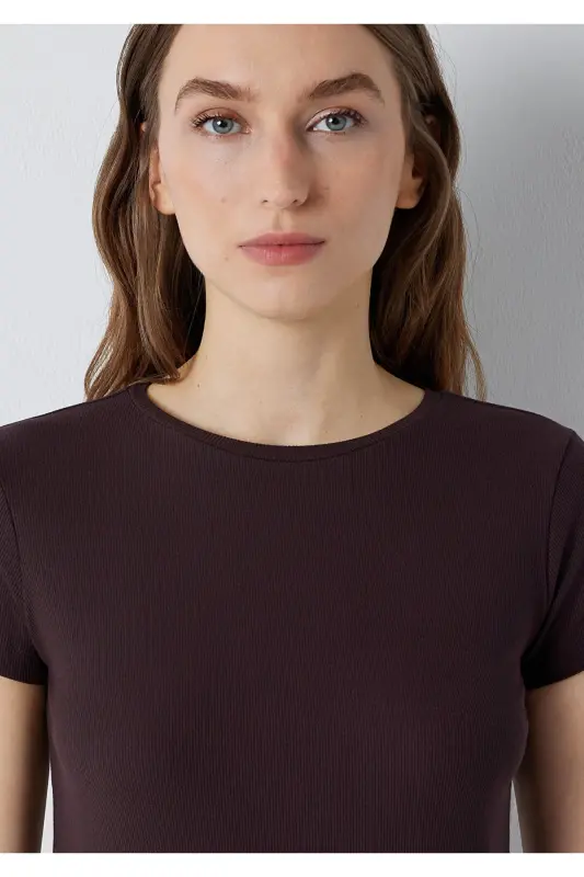Kahverengi Basic Tişört Slim Fit / Dar Kesim 1612904-90704 - Kahverengi - 6
