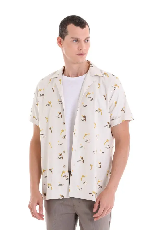 Kahverengi Comfort Fit Baskılı Apaş Yaka 100% Pamuklu Kısa Kollu Casual Gömlek - Kahverengi - 1