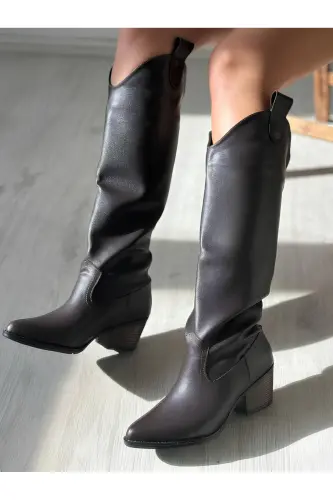 Kahverengi Deri Western Tarzı Dizaltı Uzun Kadın Çizme-Kahverengi - 1