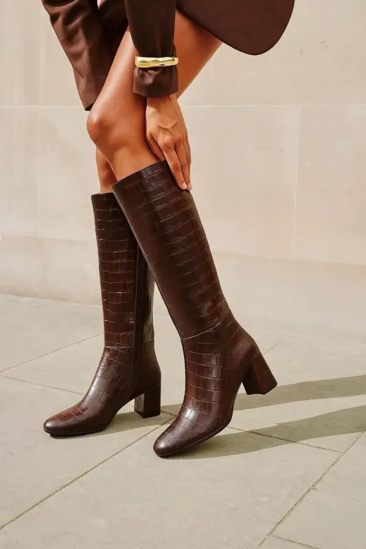 Kahverengi Kroko Kadın Çizme-Kahverengi Kroko - MADAMRA