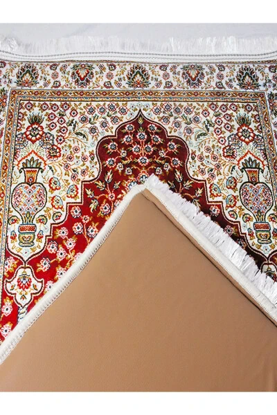 3cm Kalın Süngerli Yumuşak Seccade Yıkanabilir Çeyizlik Hediyelik Namazlık Kırmızı Klasik (70X120CM) - CARPETELLA (1)