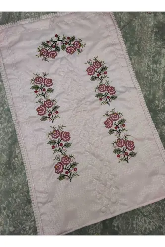 Kanaviçe Işlemeli Etamin Kumaş Tek Seccade - Pudra-Pudra - ÇT ÇEYIZCI TEKSTIL (1)