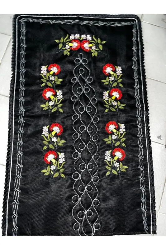 Kanaviçe Karanfil Işlemeli Etamin Kumaş Tek Seccade-Karanfil Siyaha Kırmızı Seccade - 2