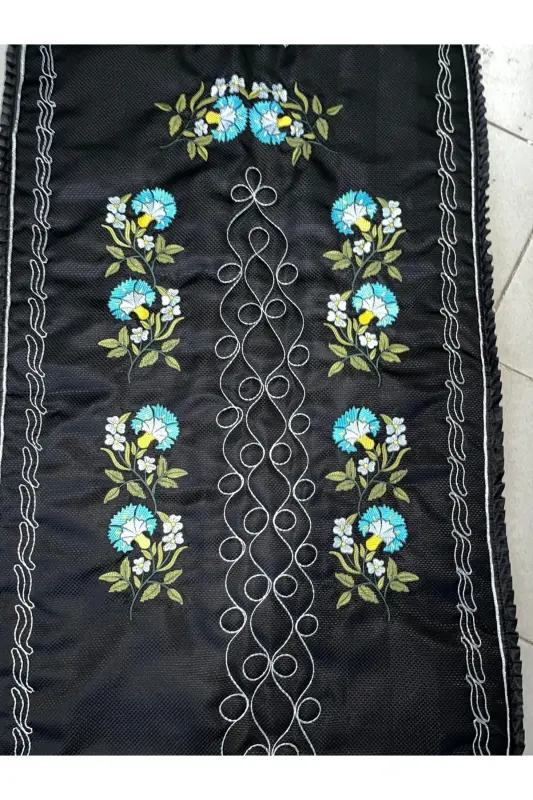 Kanaviçe Karanfil Işlemeli Etamin Kumaş Tek Seccade-Karanfil Siyaha TURKUAZ MAVİ Seccade - 2