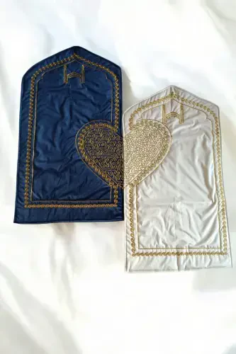 Капли Seccade Eşli Çift Seccade Kabe İşlemeli Namazlık-Beyaz - STELLARE (1)