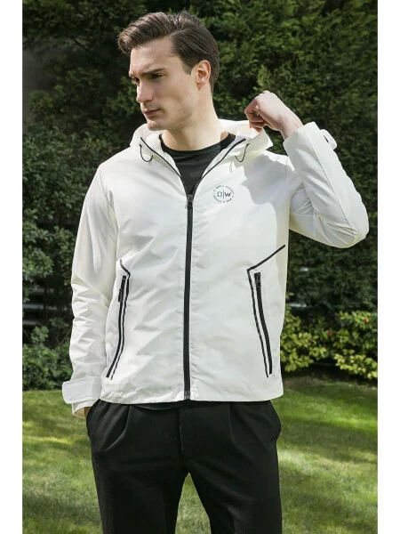 Beyaz Kapüşonlu Fermuarlı Regular Fit Mevsimlik İnce Erkek Mont 497LUKE-Beyaz - LC WAIKIKI