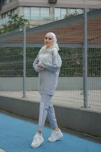 Kaputli Ikki Qismli Sport Kostyumi Trn1016 Kulrang - BURCU TESETTÜR (1)